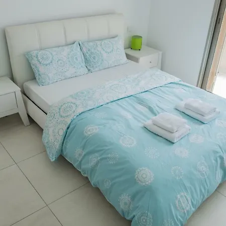 Lighthouse Luxury Townhouse 3 Apartment *