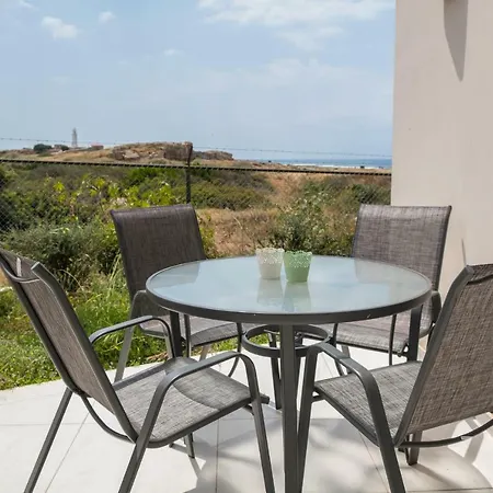 Lighthouse Luxury Townhouse 3 Paphos
