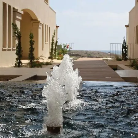 Lighthouse Luxury Townhouse 3 Apartment *