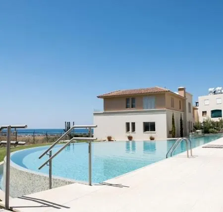 Lighthouse Luxury Townhouse 3 Apartment