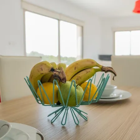 Lighthouse Luxury Townhouse 3 * Paphos