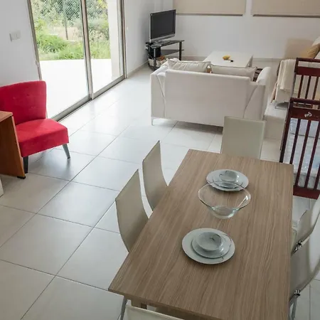 Lighthouse Luxury Townhouse 3
