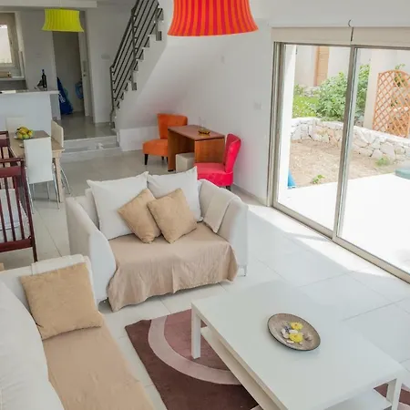 Apartment Lighthouse Luxury Townhouse 3